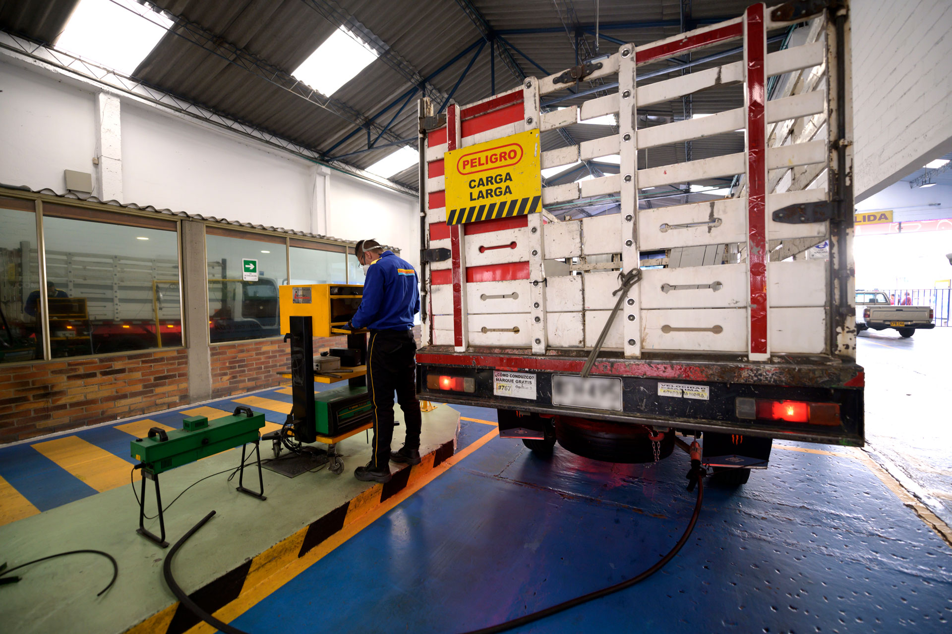 revision-tecnico-mecanica-servicio-publico-bogota-2